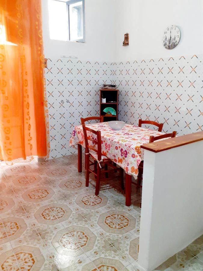 Domus Apollo Apartment Đảo Lipari Ngoại thất bức ảnh
