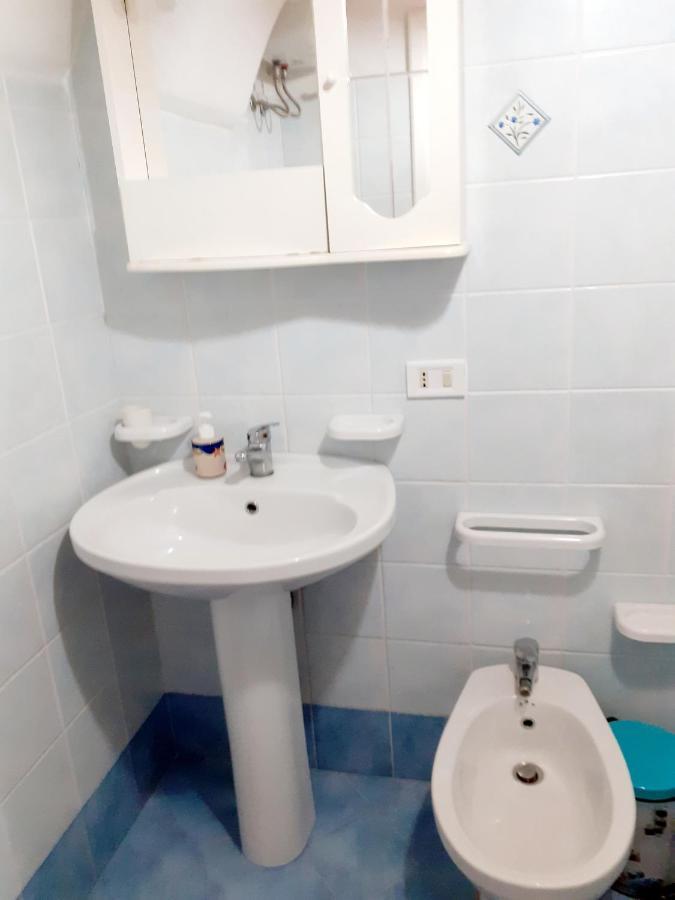 Domus Apollo Apartment Đảo Lipari Ngoại thất bức ảnh